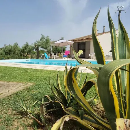 Accogliente Con Piscina * Caltagirone