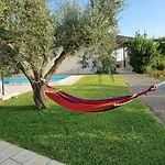 Accogliente Con Piscina *