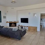 Accogliente Con Piscina * קלטג'ירונה