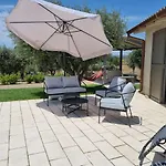 וילה Accogliente Con Piscina